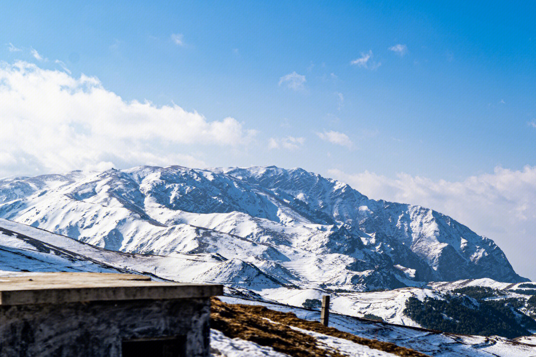 云南玩雪新势力丨大海草山国际滑雪度假区