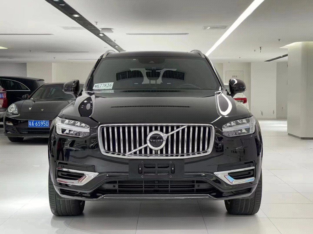 沃尔沃汽车 沃尔沃xc90新能源 2021款 e驱混动 t8 智尊豪华版 7座