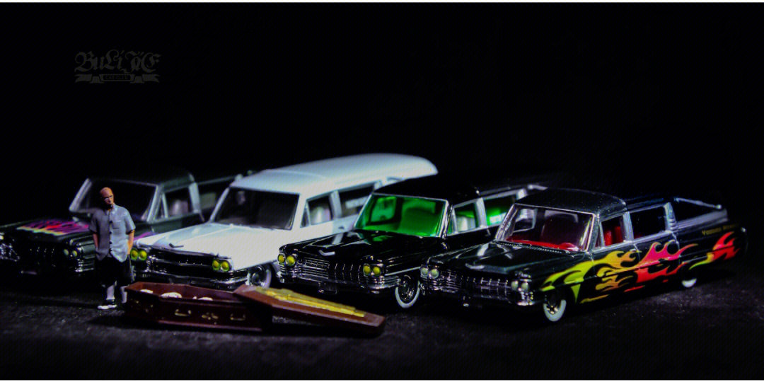 1/64 1963 cadillac fleetwood hearse 搭配164白骨灵柩白膜,手涂上色