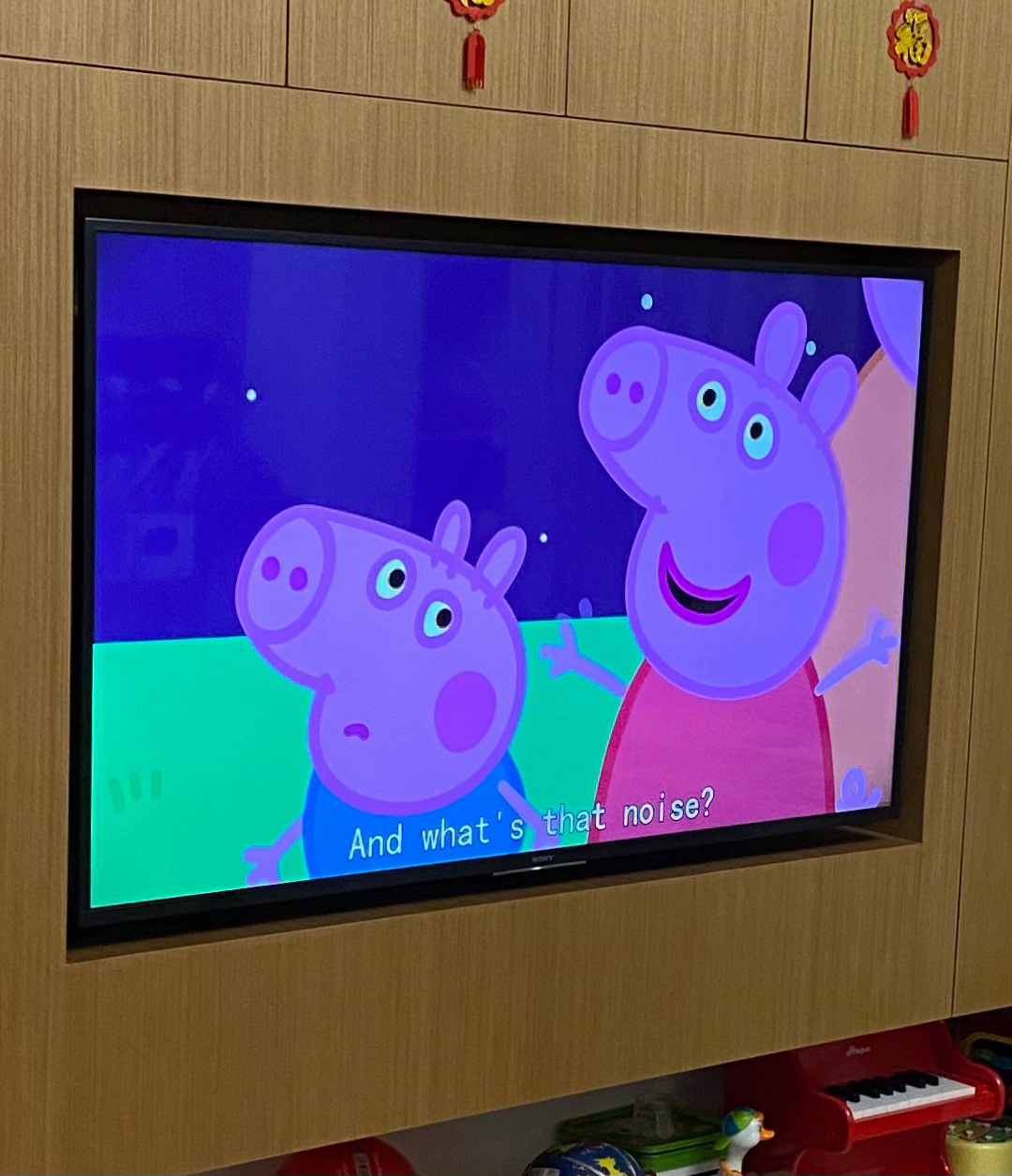 《小猪佩奇》这类幼儿动画片,简直是英语初学者的宝藏