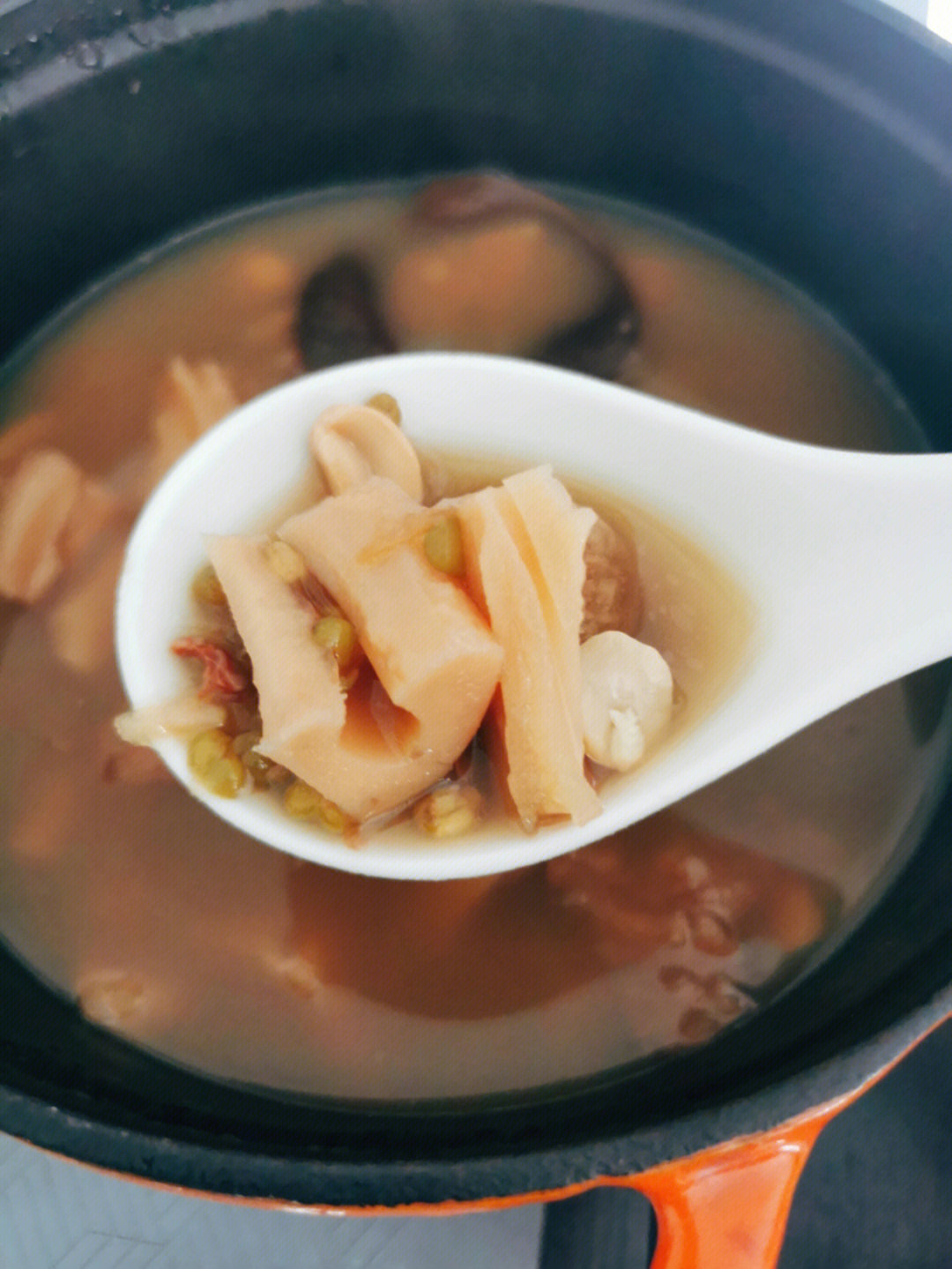 秋天的第一碗汤绿豆莲藕汤