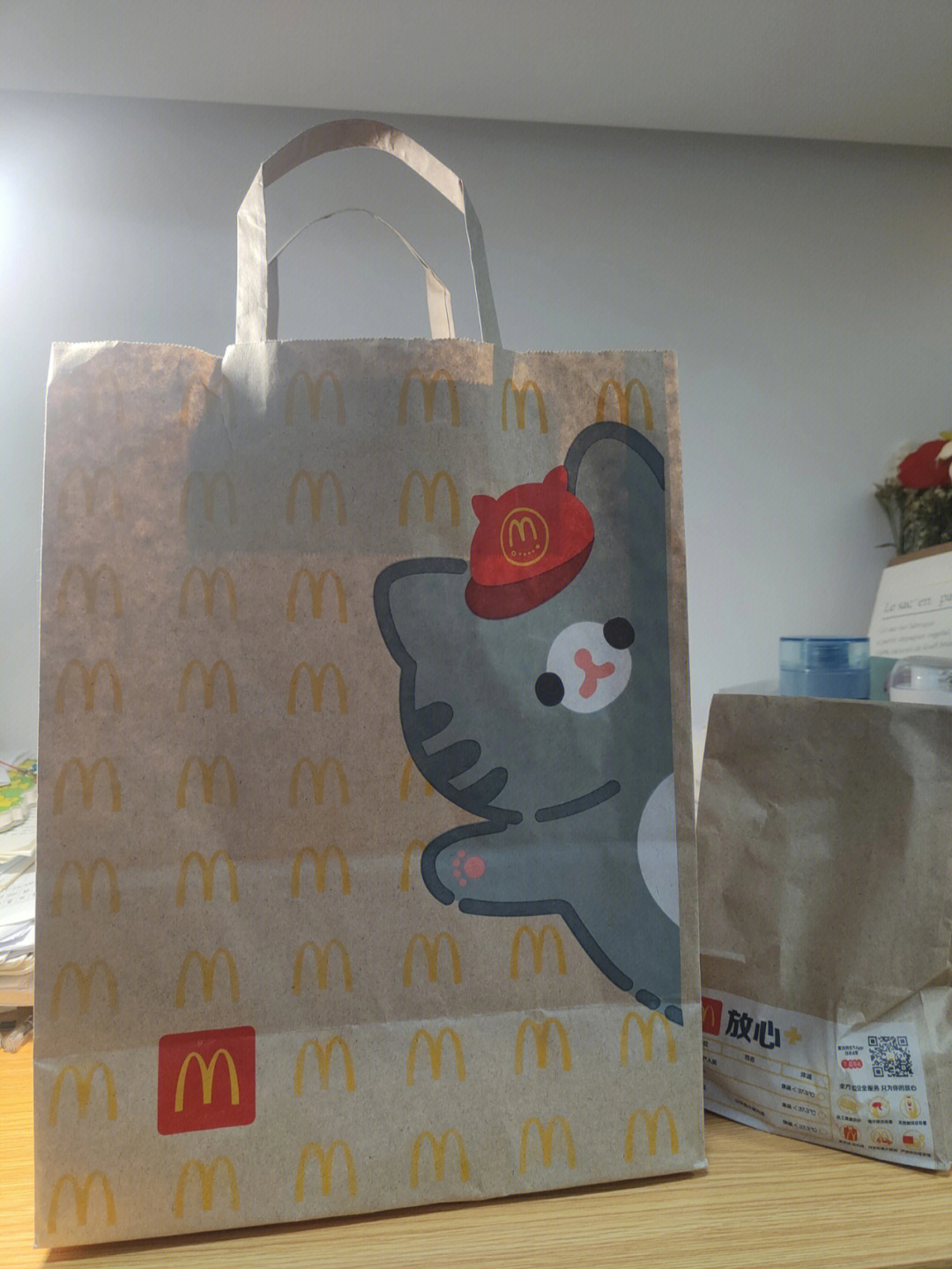 麦当劳的包装袋的折法图片