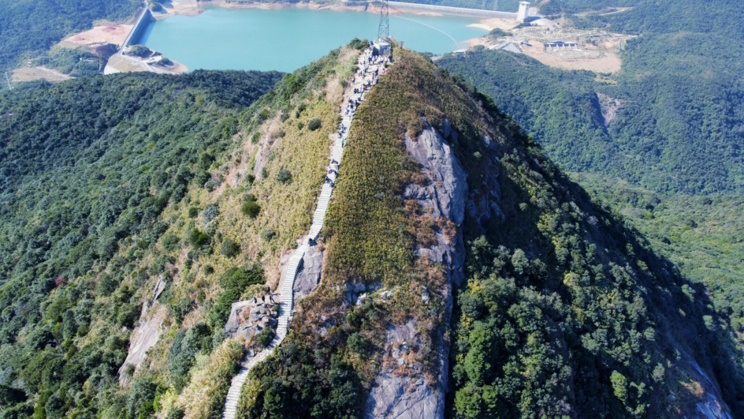 梅沙尖山海大观登山口图片