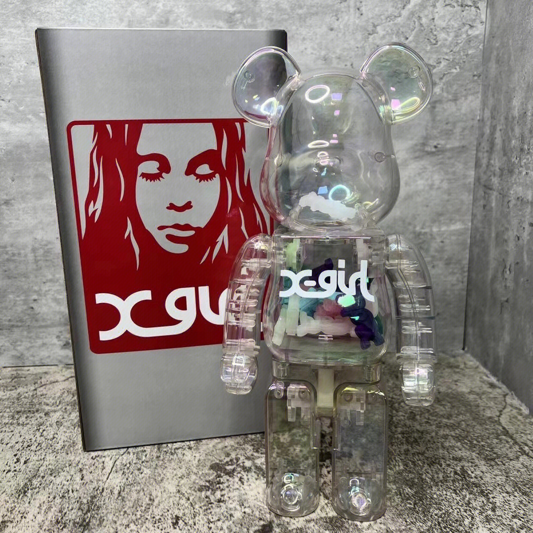 bearbrick400xgirl透明白暴力熊