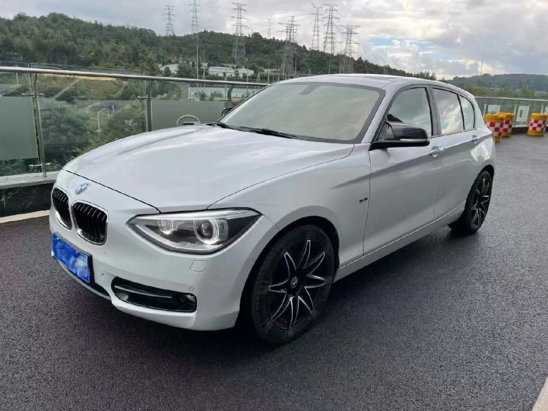 2015年 进口宝马125i 2.0t高功率218匹马力 6.5秒破百