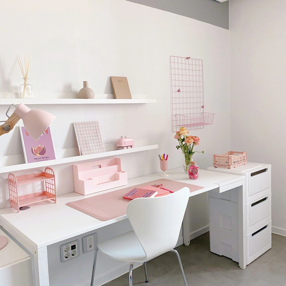 粉色少女心工作台书桌工作室打造