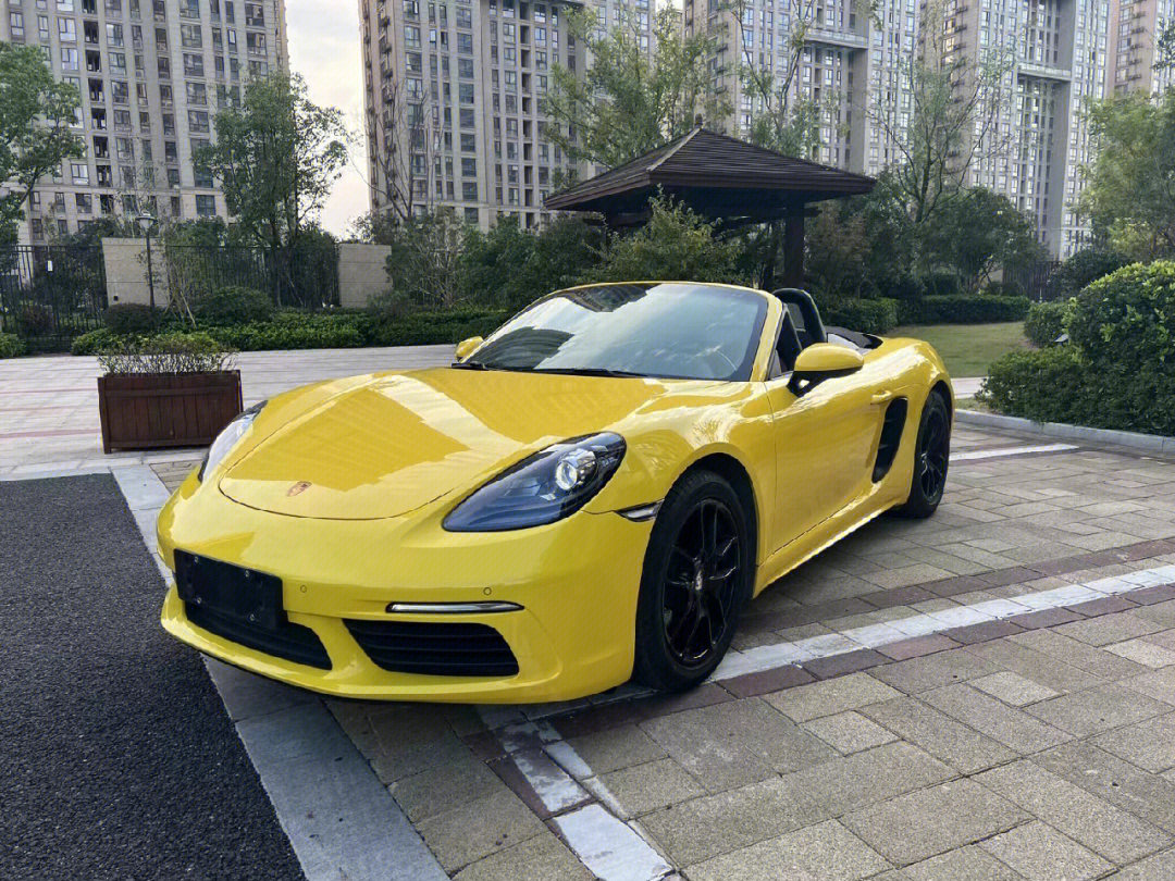 保时捷boxster718竞速黄全车原版基本原漆