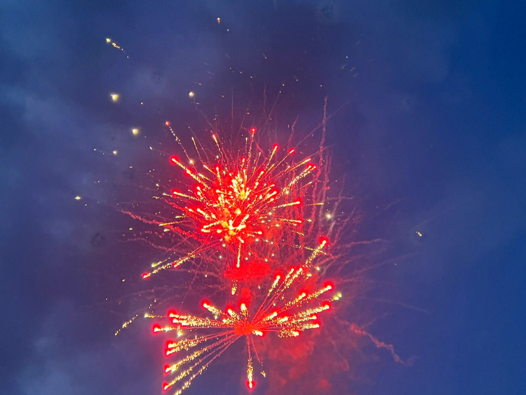 最美的烟花送给最爱的人