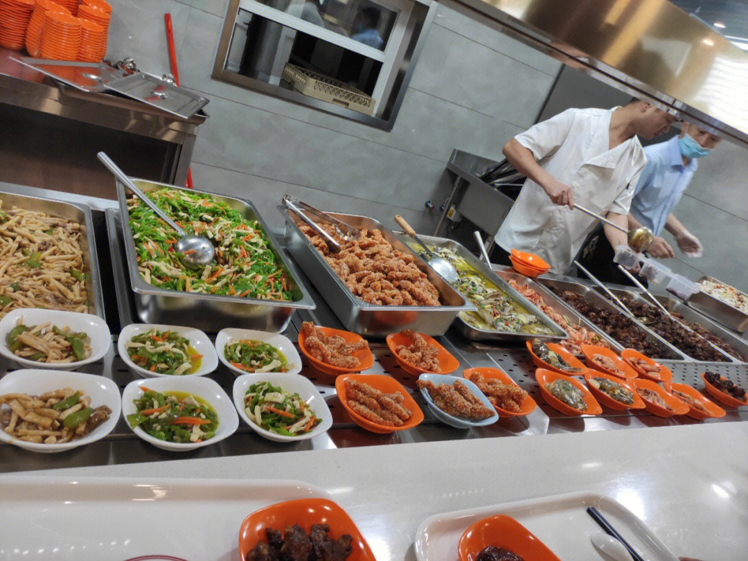 武汉东湖学院餐厅图片