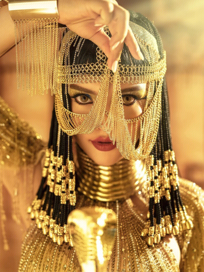 埃及艳后妆面特点图片