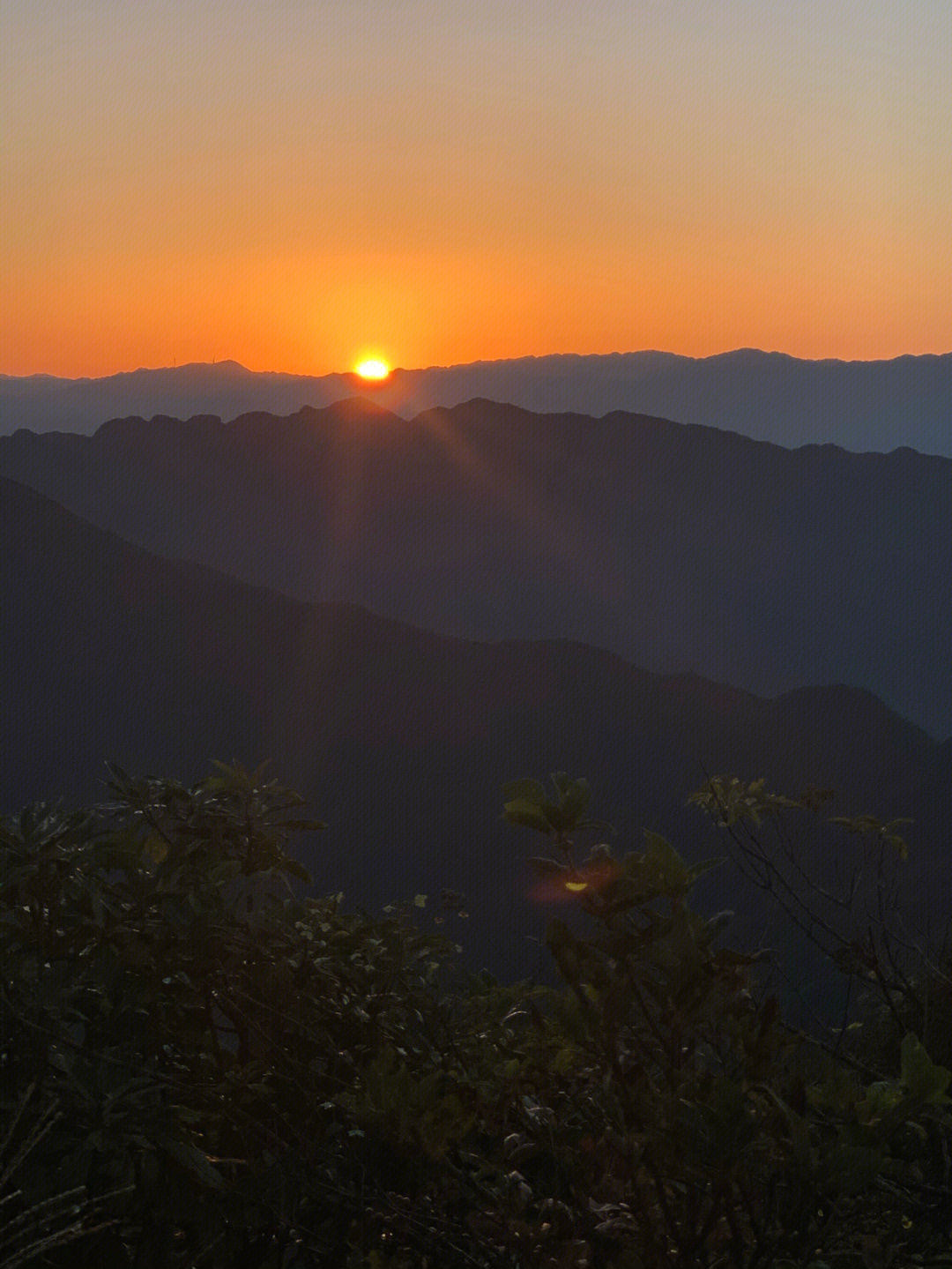 回龙山日出图片