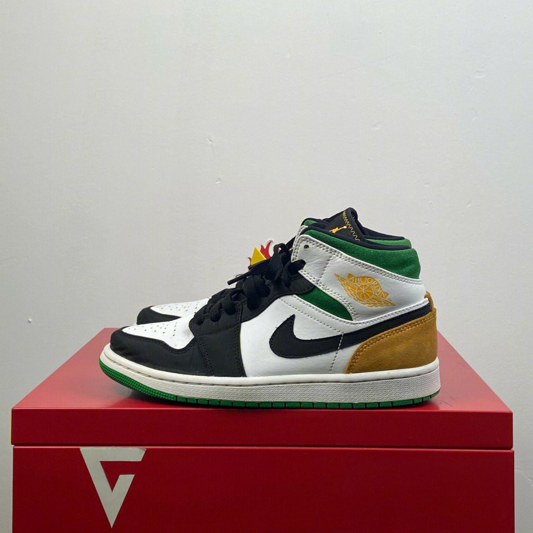 aj1白绿橙运动鞋40码一口价399