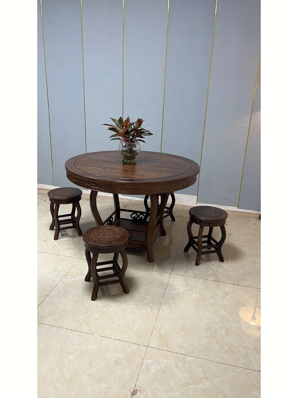 鸡翅木小户型圆餐桌客厅组合红木家具