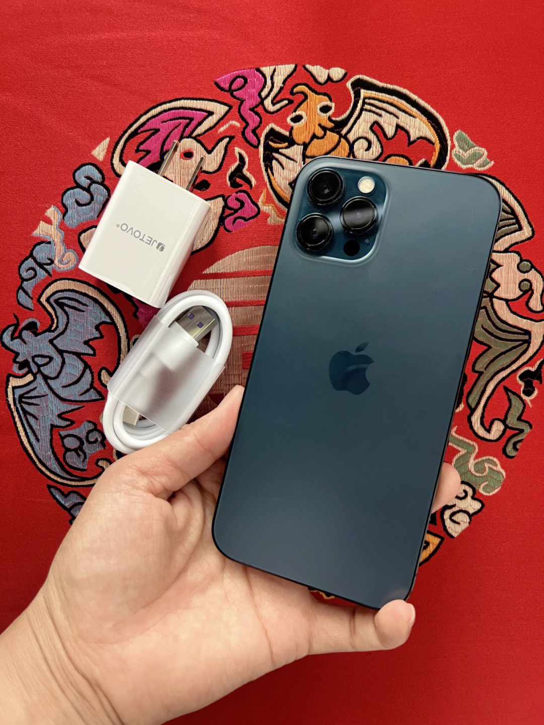 iphone12promax  海蓝色,256g,国行的,不是外版,拍照为实拍,电池91