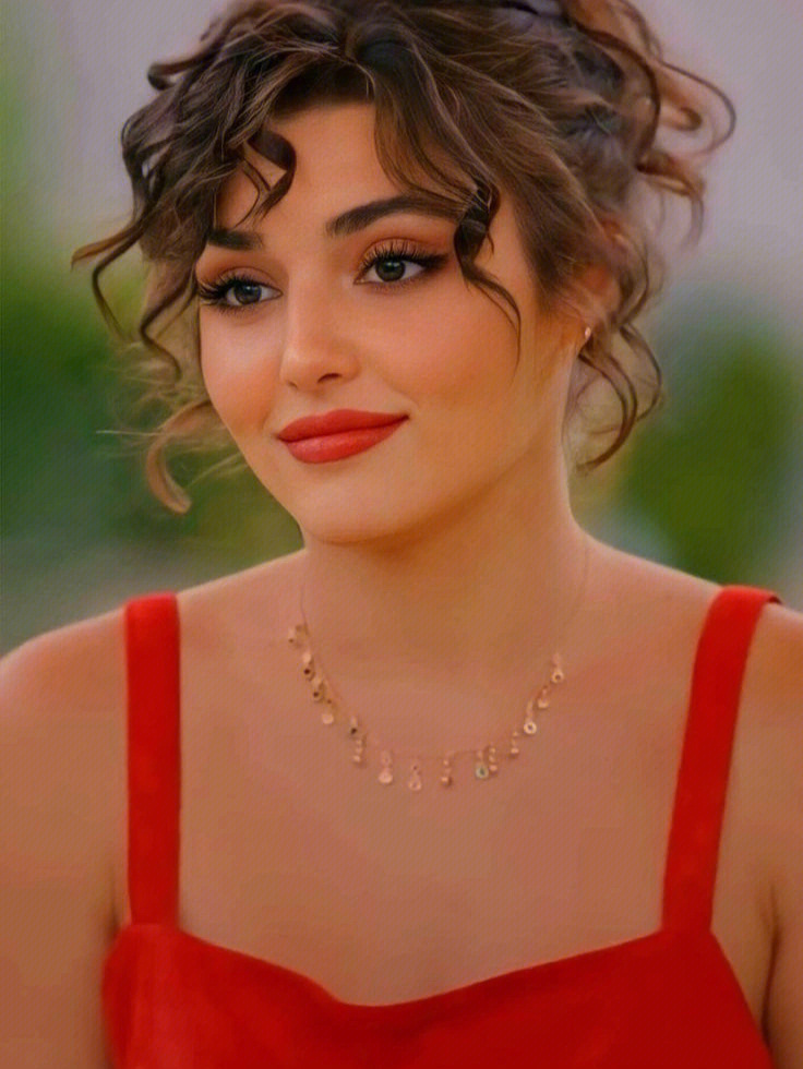 美丽女孩土耳其电视剧图片