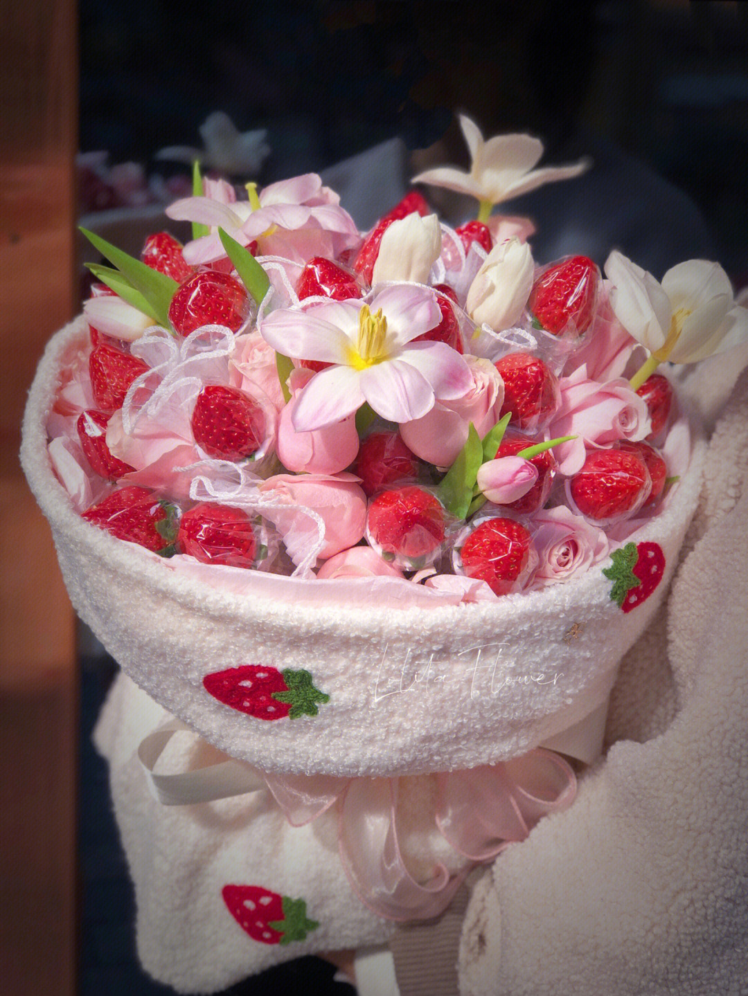 草莓花束宜昌花店仪式感