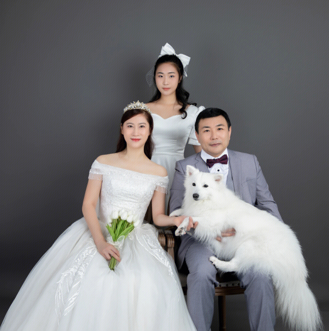 赵恒煊老婆结婚照图片