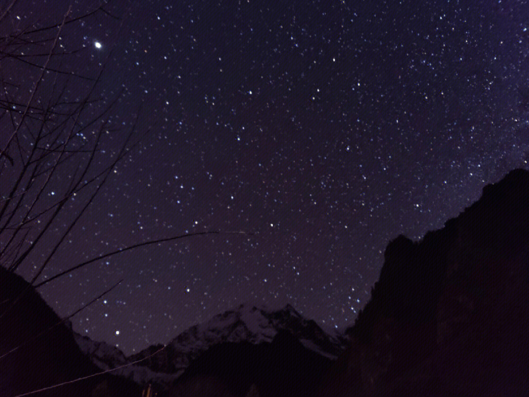 星空满天温肆图片