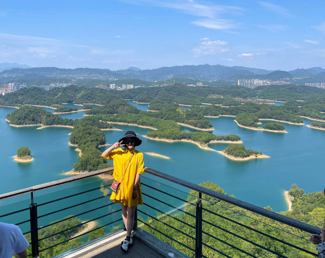 千湖山景区观景台图片