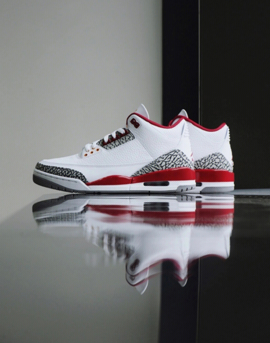 aj3白酒红红雀