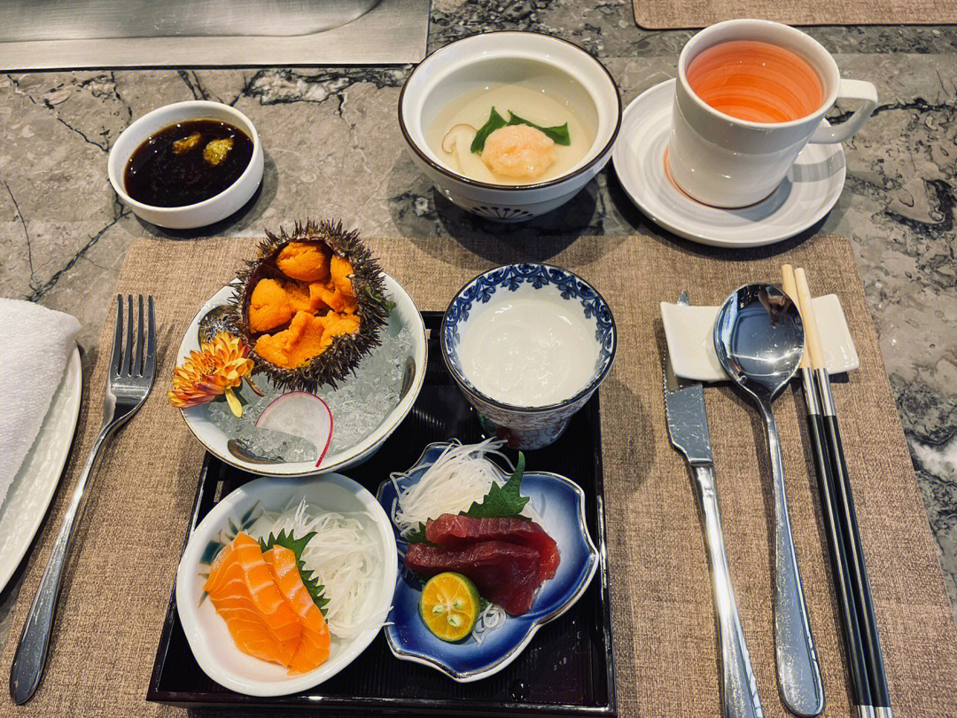 沈阳凤凰饭店自助餐图片