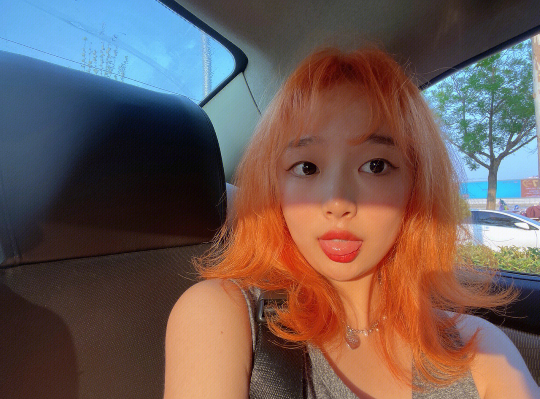 日落橙颜色头发图片图片