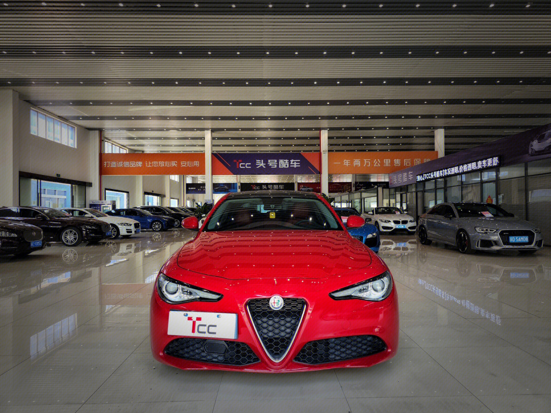 阿尔法·罗密欧 giulia 2019款 2.0t 280hp