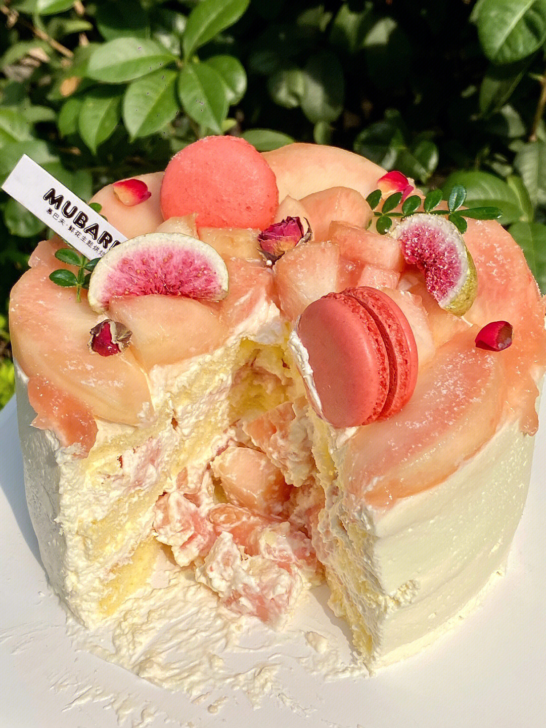 是桃子味的夏天吖呜水果蛋糕也太好看了