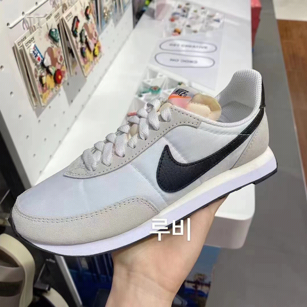 nike华夫鞋