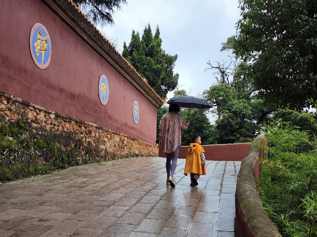 云南第一寺筇竹寺