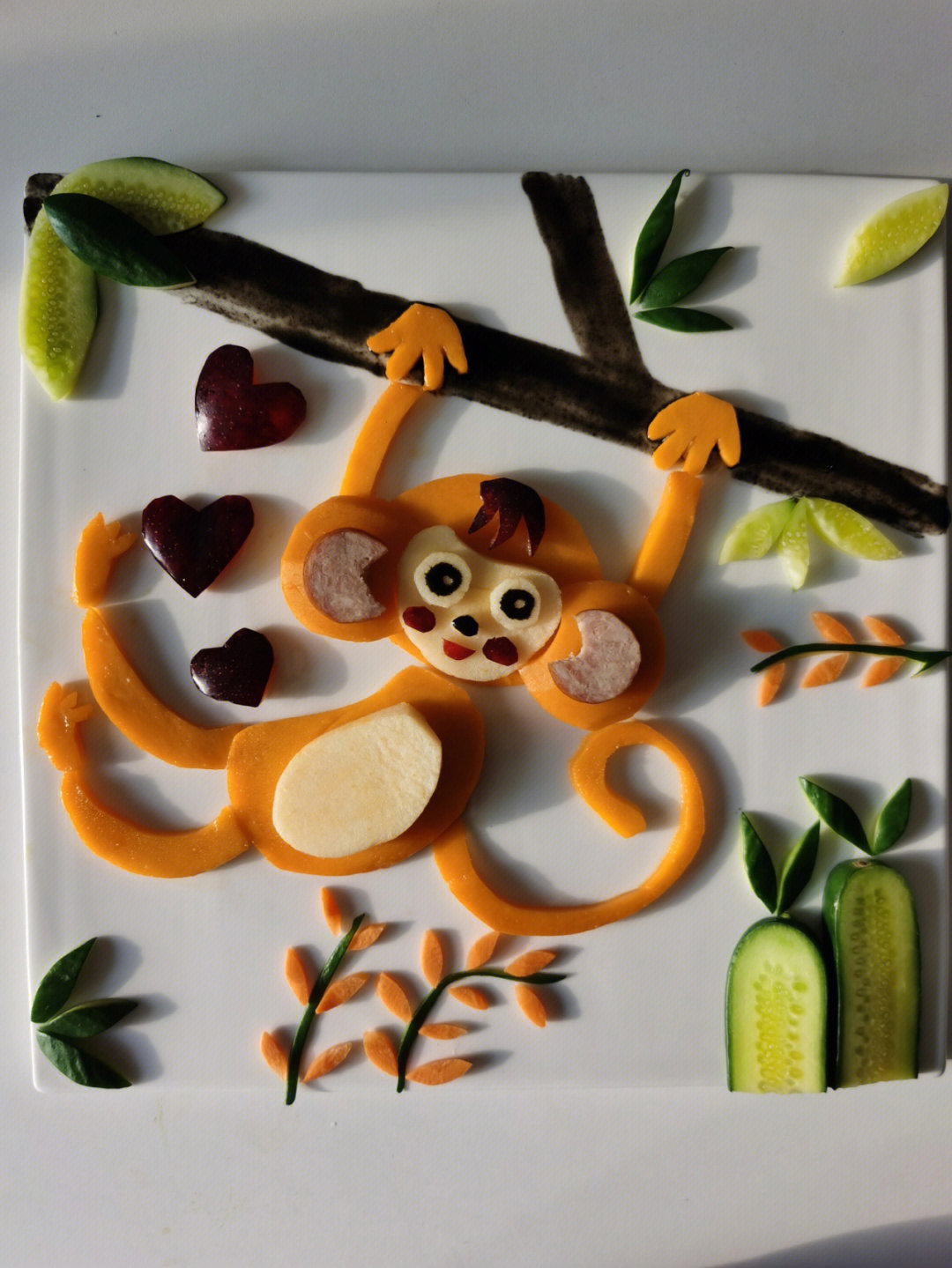 猴子水果拼盘图片