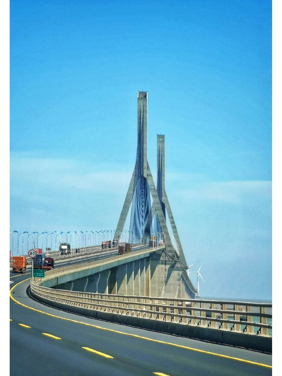 东海大桥桥墩图片