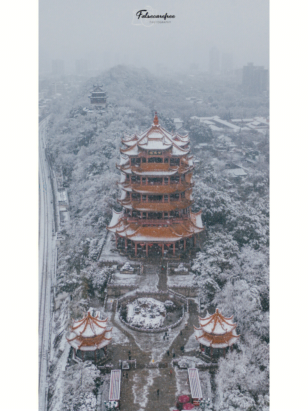 黄鹤楼硬雪之景图片