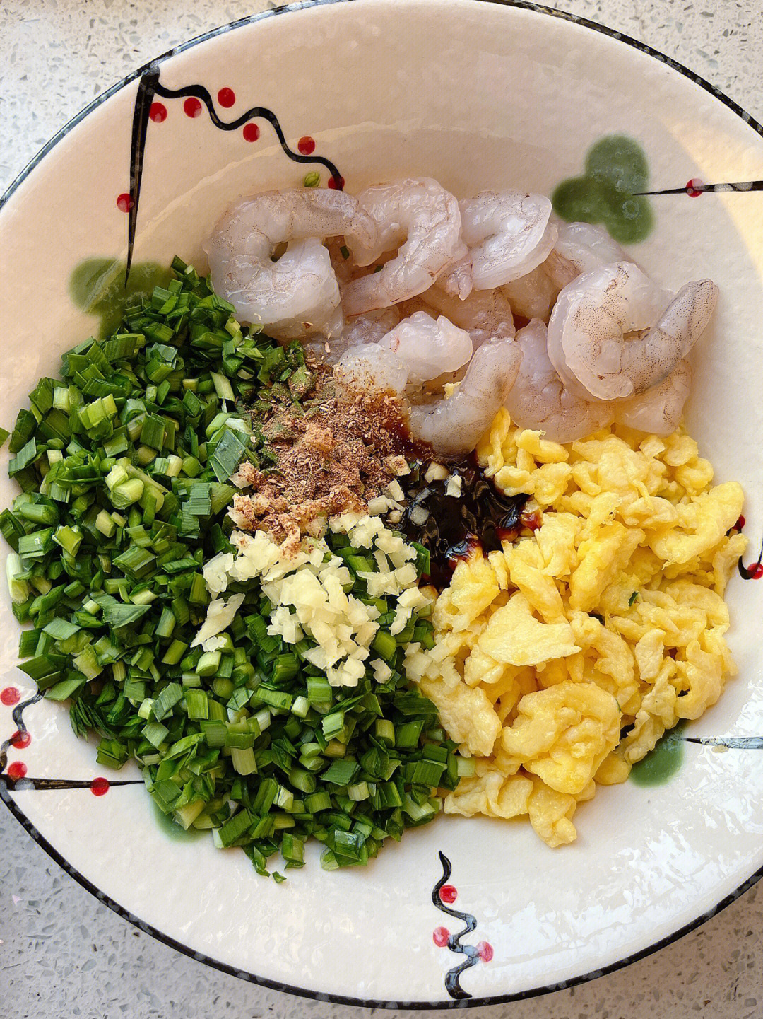 韭菜鸡蛋虾米饺子图片