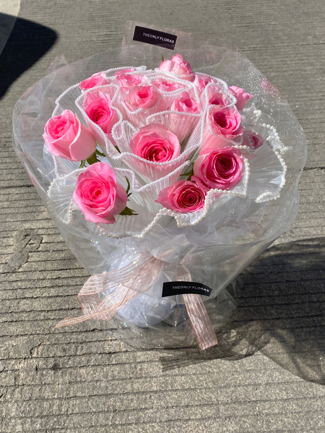 19朵粉玫瑰寓意图片