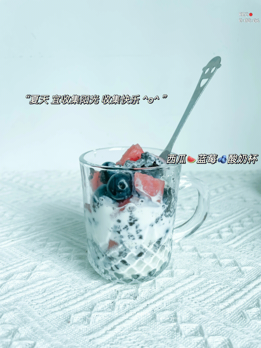 奥利奥酸奶水果杯做法图片