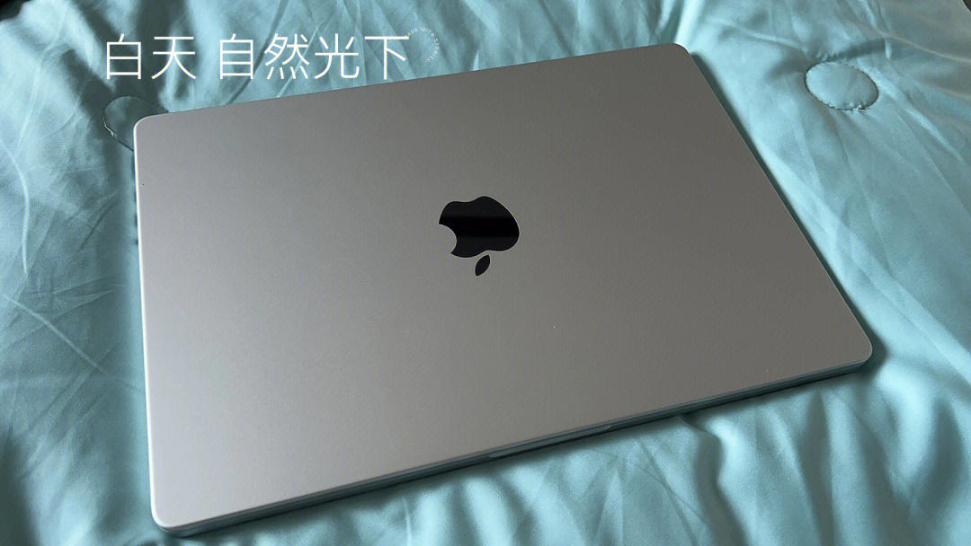 macbook自拍相机图片