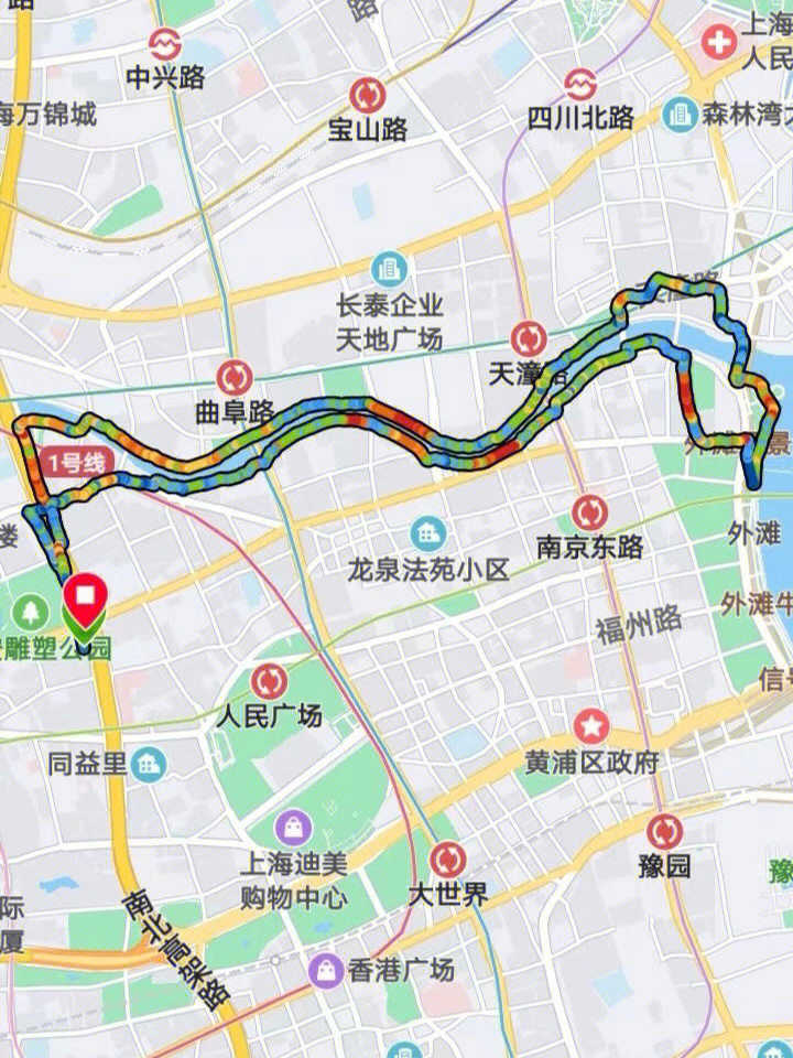 上海苏州河畔慢跑
