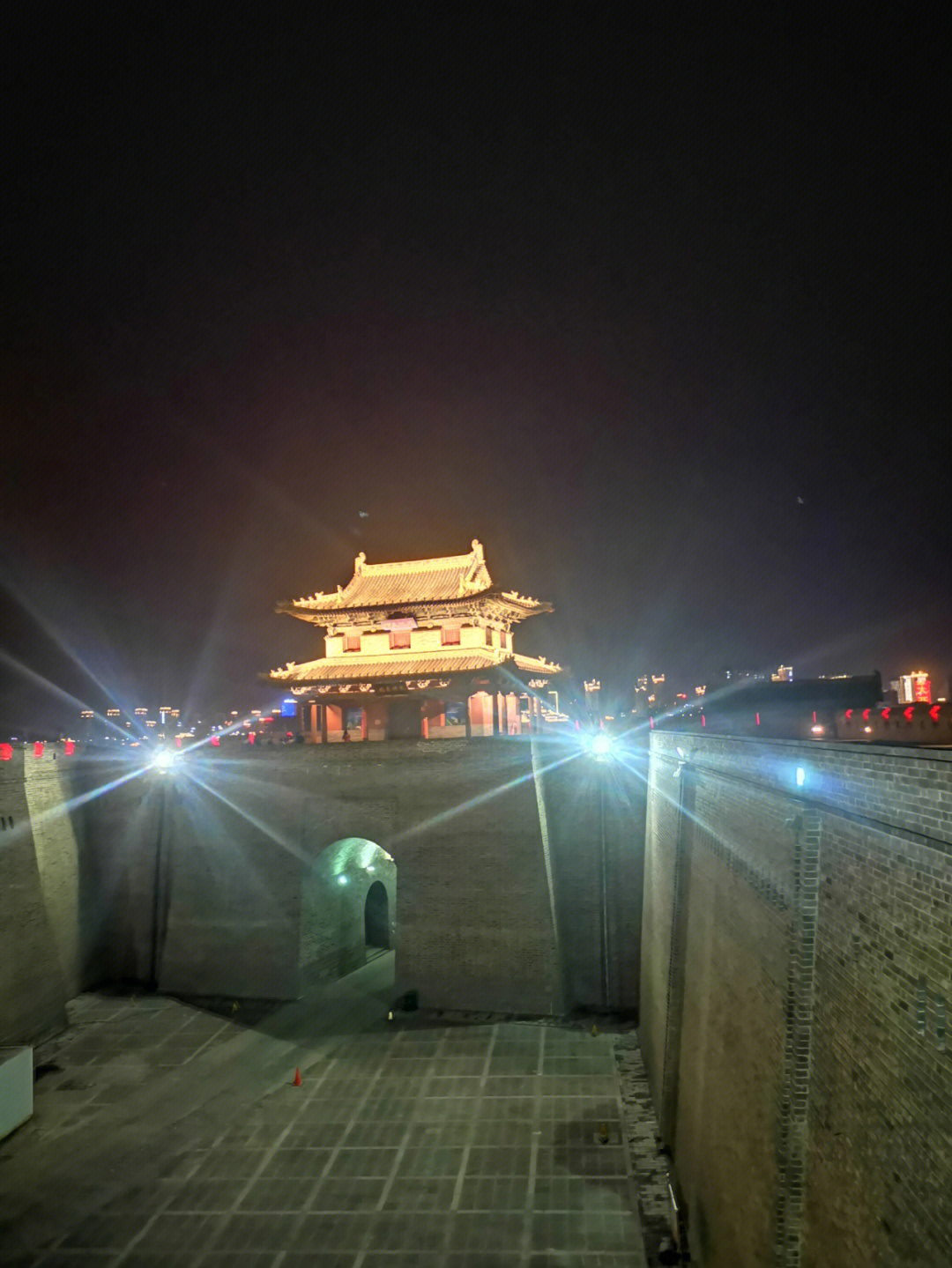 古城的夜景