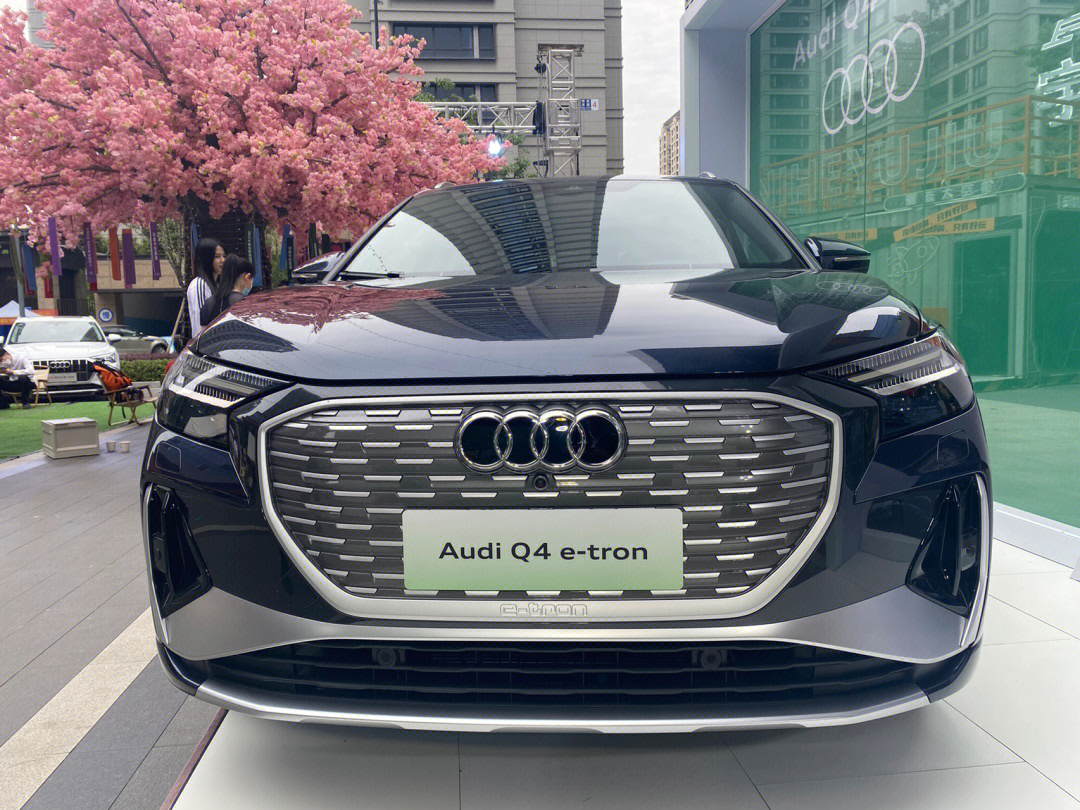 奥迪q4etron