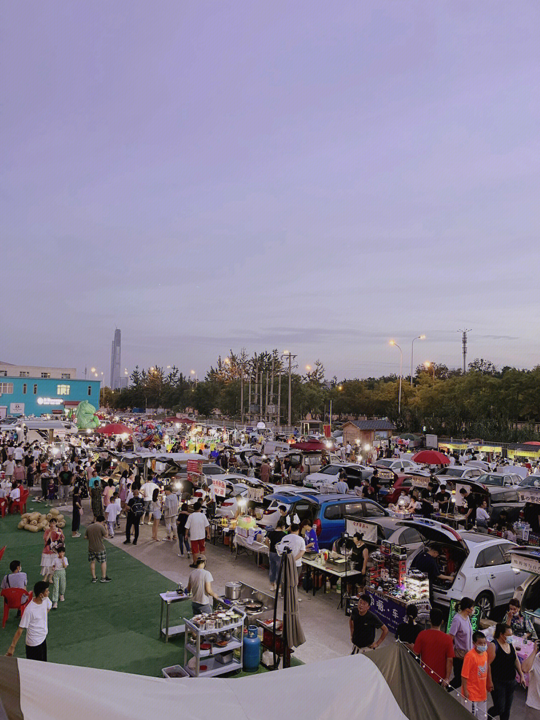 天津大学城夜市图片