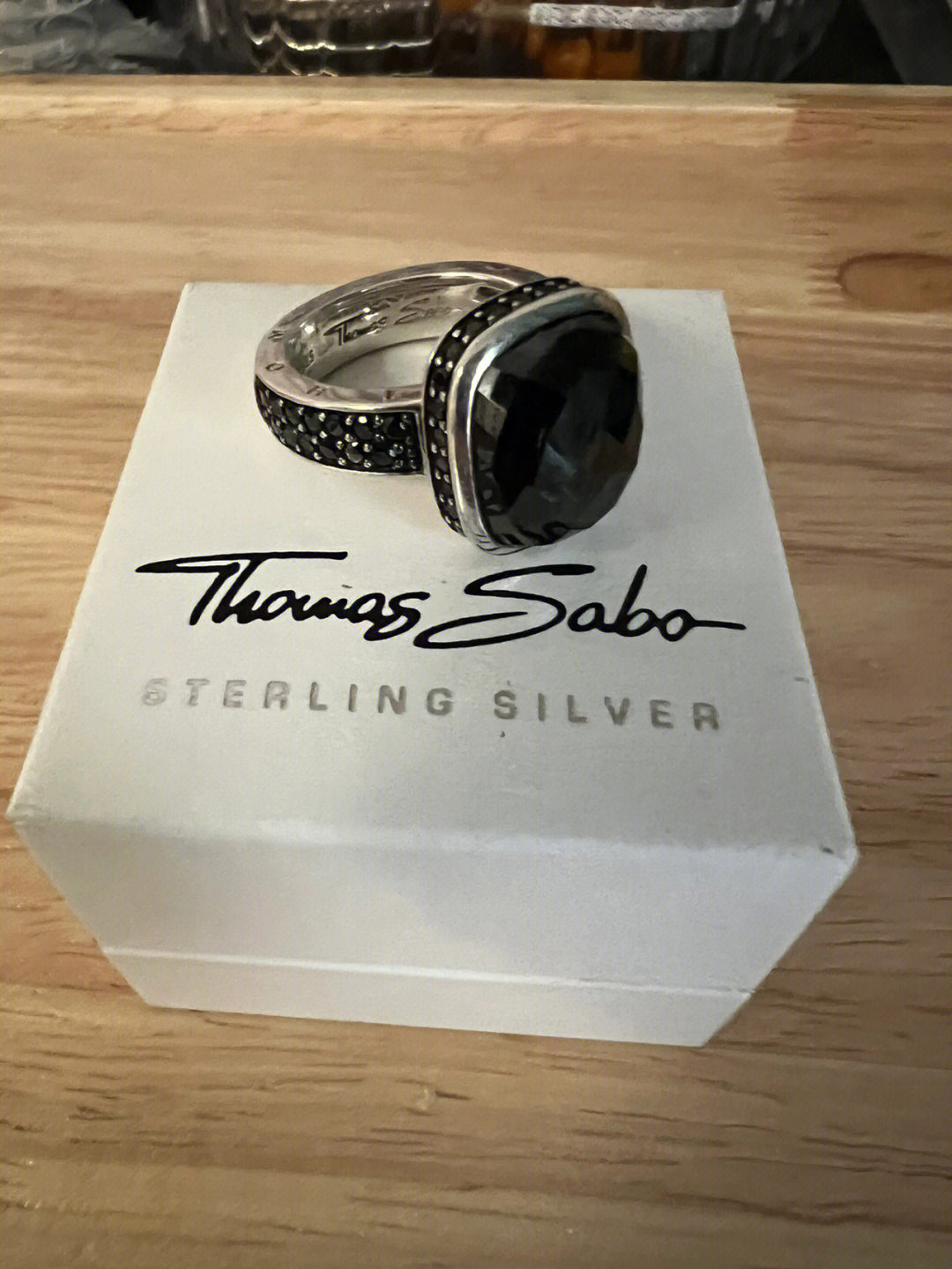 10年前在thomas sabo 专柜看到的一枚戒指.曾经太穷太穷了.