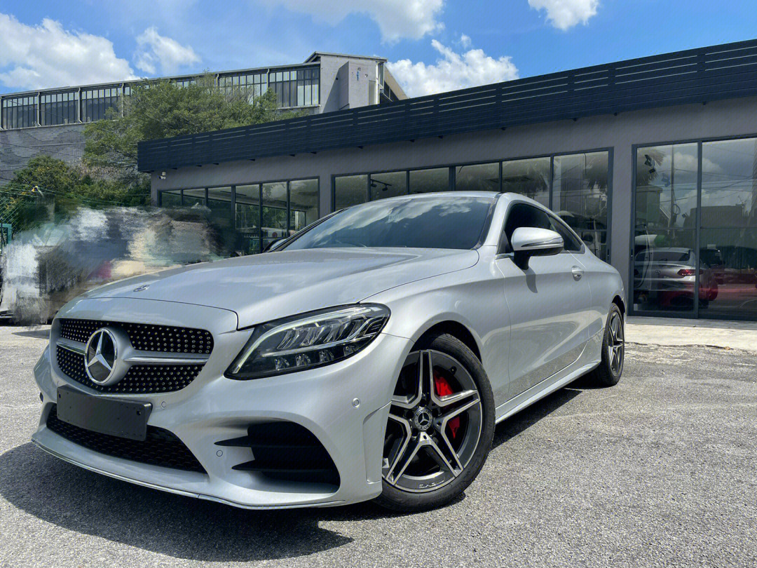 9890mercedes benz c300 amg coupe