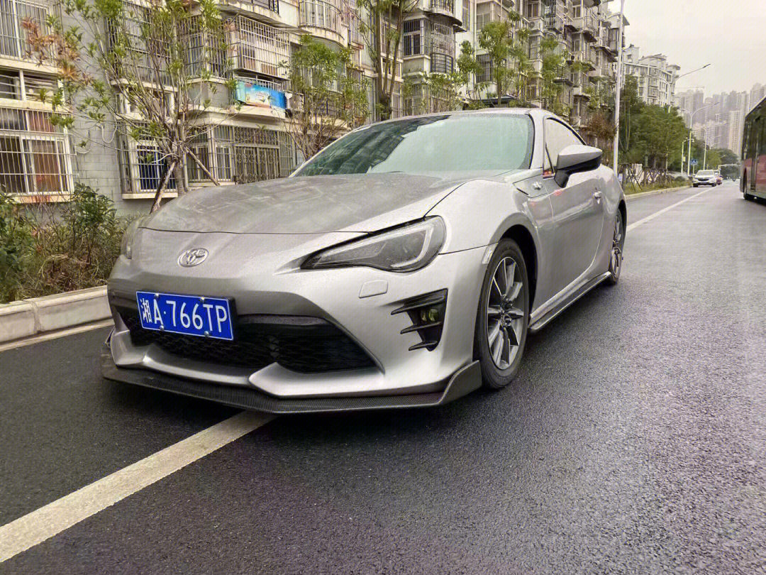 跑车丰田86