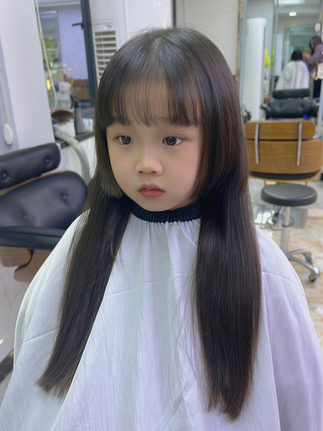 宝宝公主切发型小女孩图片