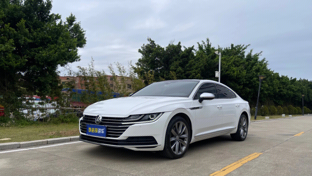 【车辆名称】2019款 一汽-大众cc 380tsi 曜颜版 国v