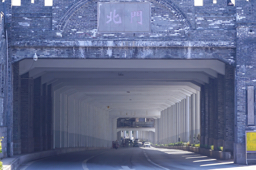 广安城北滨江路扫街