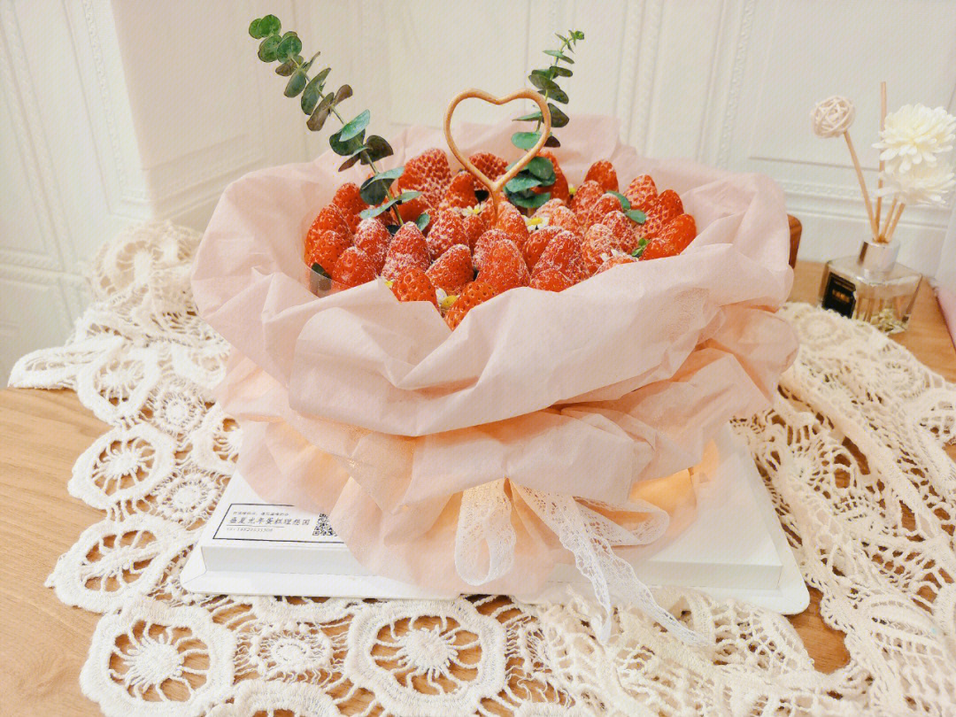 草莓花束蛋糕图片大全图片
