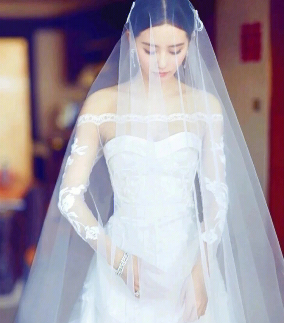 刘诗诗的婚纱图片