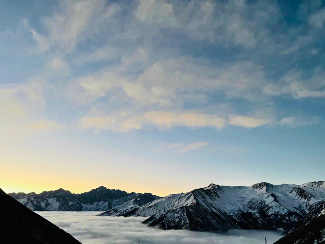 巴郎山天气图片